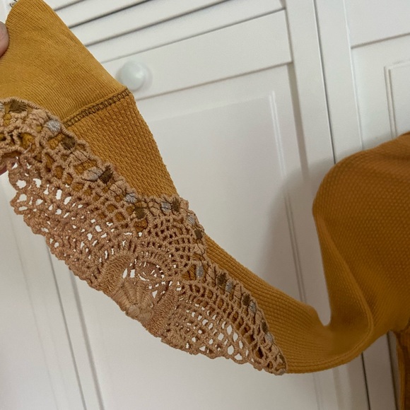 We the Free Yellow Long Sleeve - Picture 7 of 9